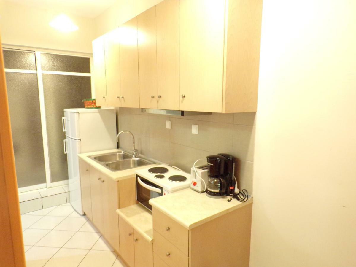 Christine'S Downtown Suites Kavála ภายนอก รูปภาพ