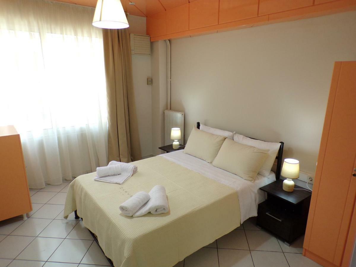 Christine'S Downtown Suites Kavála ภายนอก รูปภาพ