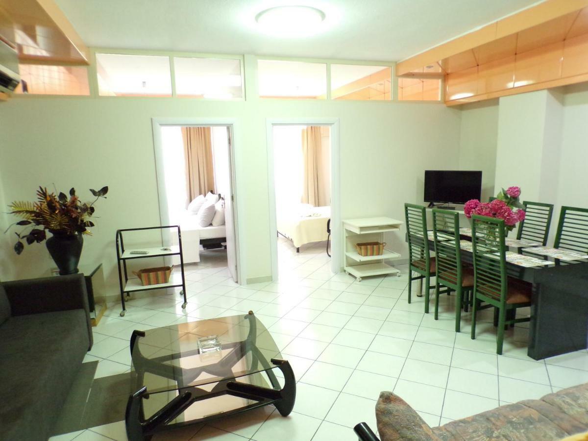 Christine'S Downtown Suites Kavála ภายนอก รูปภาพ
